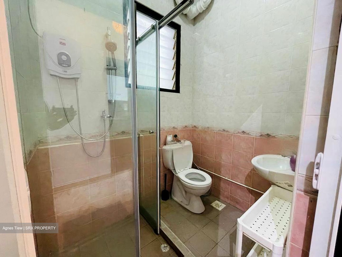 Orchid Apartment (D11), Apartment #471426481